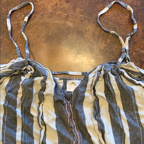 Grey and Off-white Striped Crop Top - Picture 2 of 4